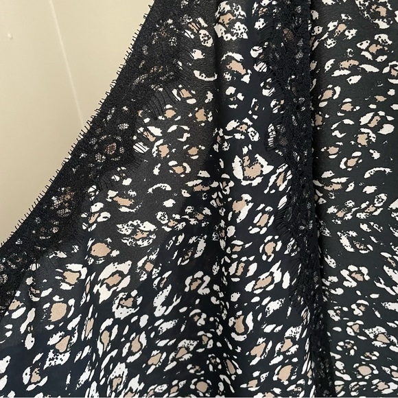 FA Concept Gilet “Doris” Flowy Lace Trim, Black/Tan/Cream, Size XL - Picture 4 of 9